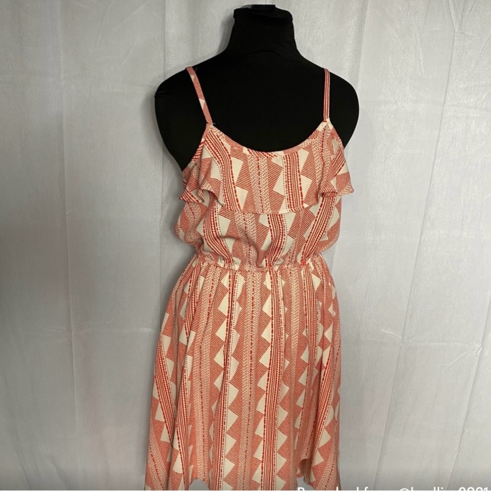 Francescas Orange and Biege Geometric Print Sleeveless Dress, Medium.